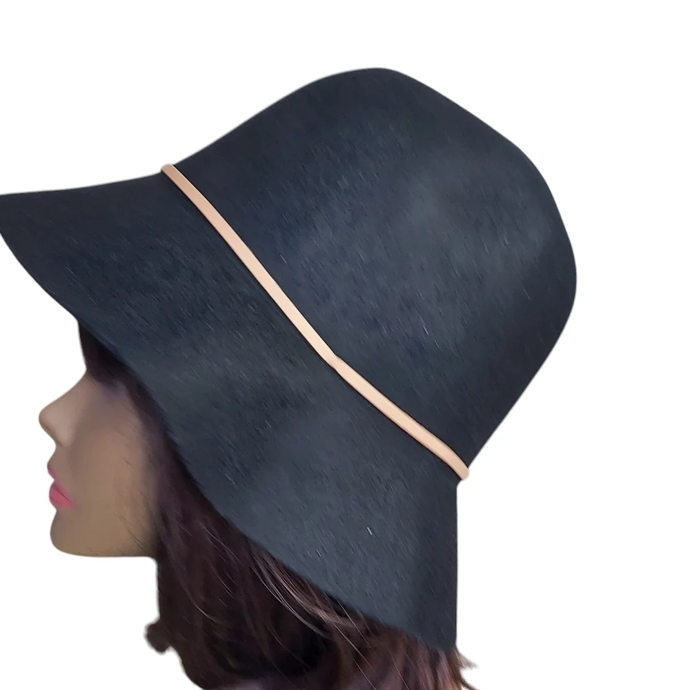 Vintage Saks Fifth Avenue Black 100% Wool Bucket Hat with brown leather accent